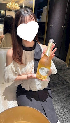 プロフィール写真4・ゆいか|SERENA・セレナ - 名古屋 錦のスナック