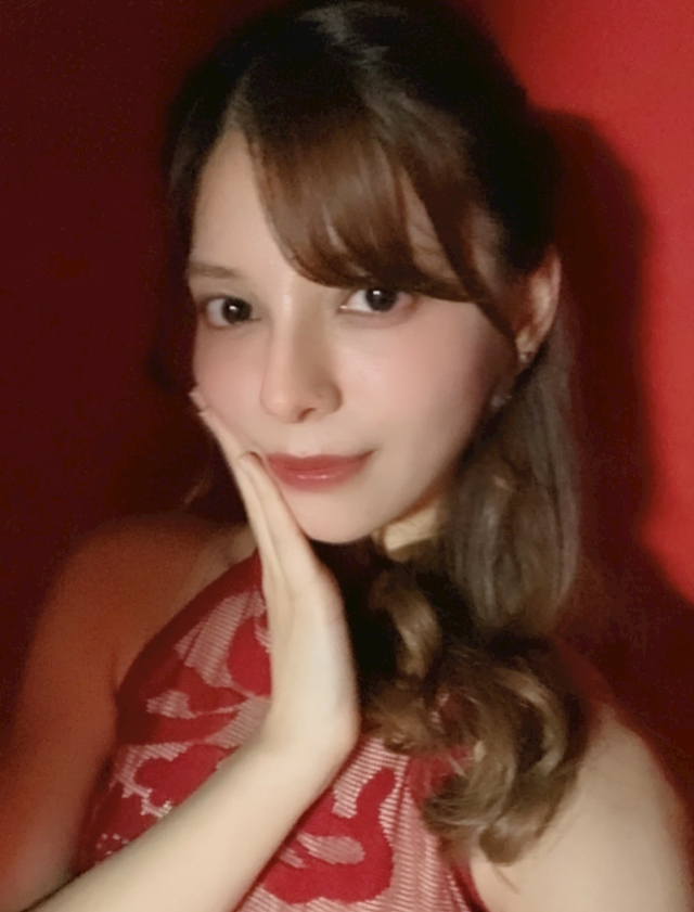 プロフィール写真2・カリナ🎼ATHENA｜新橋 キャバクラ・アテナ