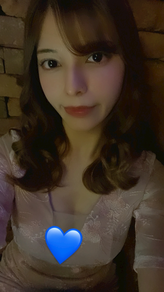 プロフィール写真1・カリナ🎼ATHENA｜新橋 キャバクラ・アテナ