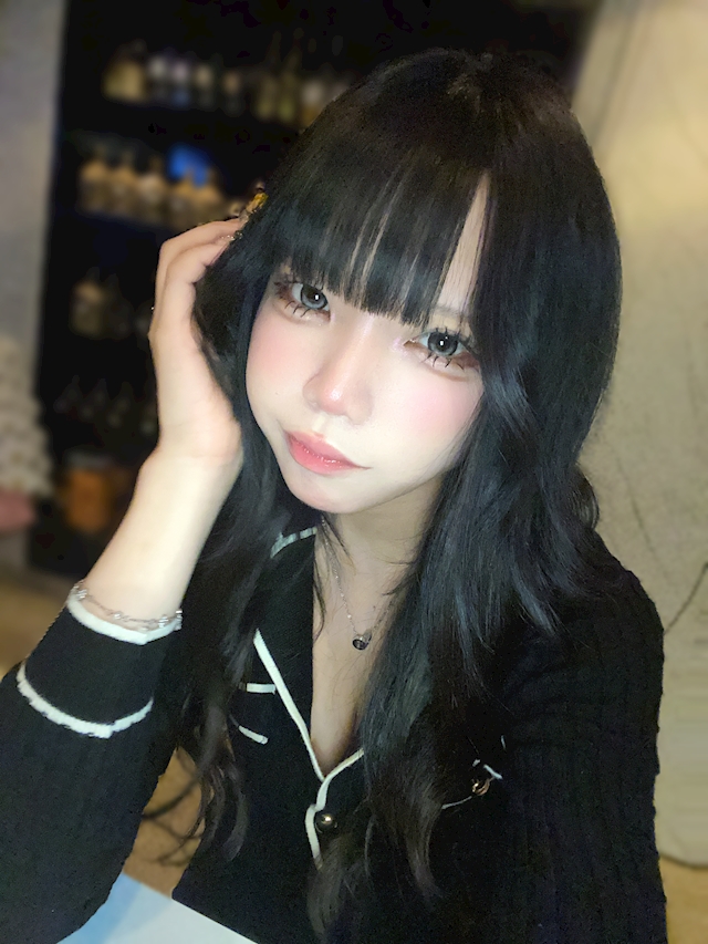 えれん Snack&Lounge 白ねこ