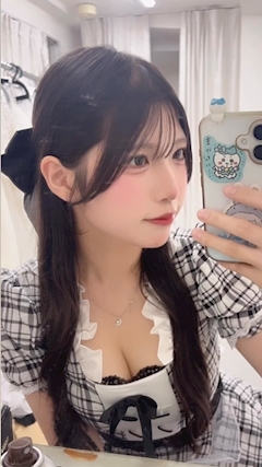 プロフィール写真2・しい｜Chip in・チップイン - 梅田のコンカフェ