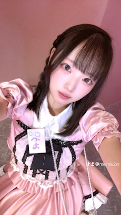 プロフィール写真2・みう🩷ぴんもん梅田店｜PINK MONSTER梅田・ピンクモンスター - 兎我野町のコンカフェ