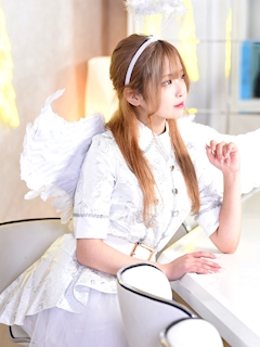プロフィール写真3・らな|Concept Bar Plume・プリュム - 奈良のコンカフェ