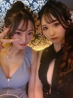 ひな「月曜日🤐」