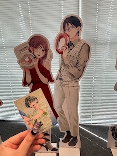 ひな「花とゆめ展行ってきた🌸」