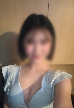 プロフィール写真3・涼川　さとな｜熟女キャバクラ・グロウ彦根・グロウヒコネ - 彦根の熟女パブ/熟女キャバクラ