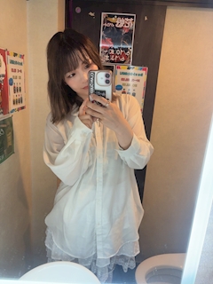 プロフィール写真4・みか🐈‍⬛🐈🤍｜THIRTY THREE・サーティースリー - 新橋のガールズバー