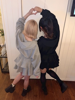 うみ「おそろい🩶🖤」