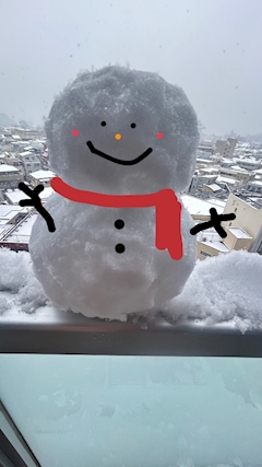 さら　シュシュ新橋烏森口「2/8🩵」