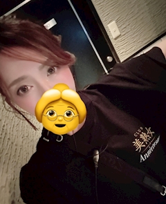 プロフィール写真4・🪼葉瀬川 りつ🪼キャスコート|CLUB 美熟女・ビジュクジョ - 津田沼の熟女パブ/熟女キャバクラ