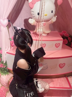 プロフィール写真2・みお|GIRLS BAR Queen Bee・クイーンビー - 向ヶ丘遊園のガールズバー