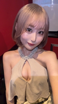 プロフィール写真1・夏目 咲穂｜ROYAL Lounge・ロイヤルラウンジ - 渋谷のキャバクラ