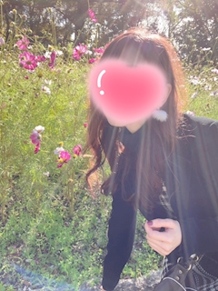 プロフィール写真7・春風みさ｜Mrs.CAFE～離宮～・ミセスカフェ リキュウ - 名古屋 錦の熟女パブ/熟女キャバクラ