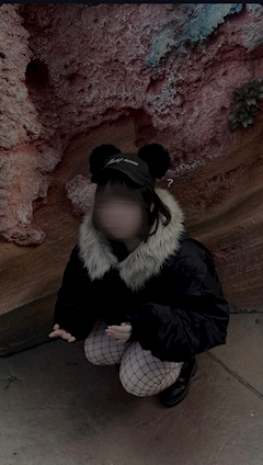 プロフィール写真3・もね｜Girl's Bar Cherry ・チェリー - 神楽坂・飯田橋のガールズバー