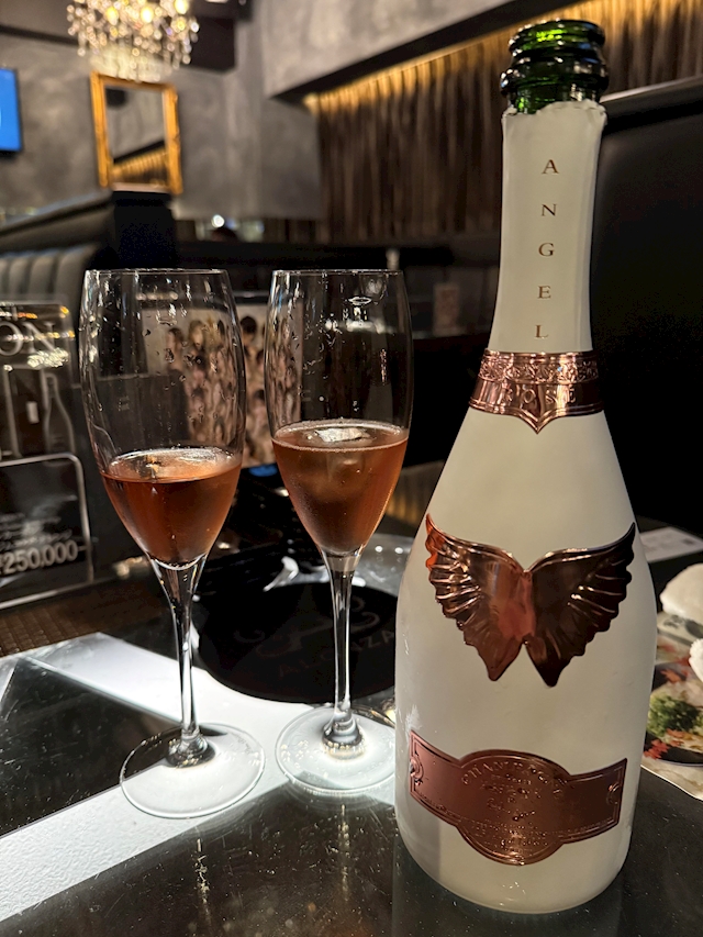 プロフィール写真5・美波　るあ｜