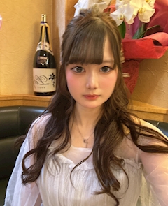 プロフィール写真3・神楽 もか|Lounge Lily・ラウンジ リリィ - 名古屋 錦のクラブ/ラウンジ