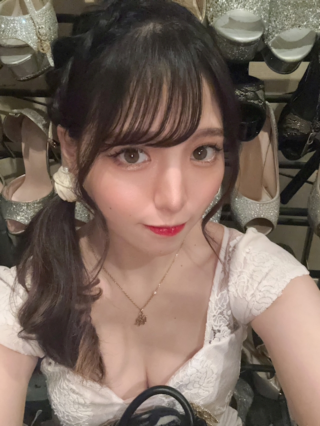 プロフィール写真1・シオリ｜