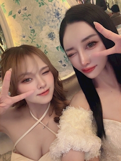 藤咲桃花「こんばんは🌙*:ﾟ」