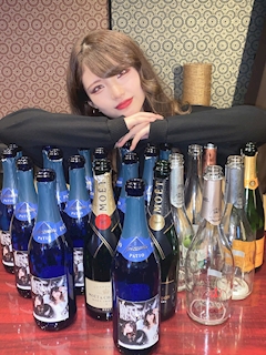プロフィール写真14・れんママ🐈⬛|cafe and bar Deal・デール - 安城のガールズバー