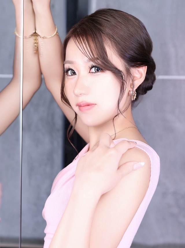 リリ CLUB GEMME新横浜