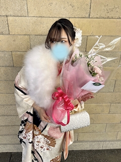 プロフィール写真4・りんか｜girl'sBAR 3年B組 - 江坂のガールズバー