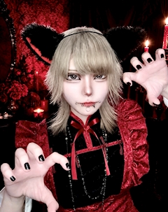 プロフィール写真1・まきやま｜深紅の館～Sallouge～・シンクノヤカタ～サルージュ～ - 兎我野町のコンカフェ
