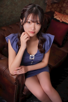 プロフィール写真3・せり｜LADERA・ラデラ - 名古屋 金山のキャバクラ