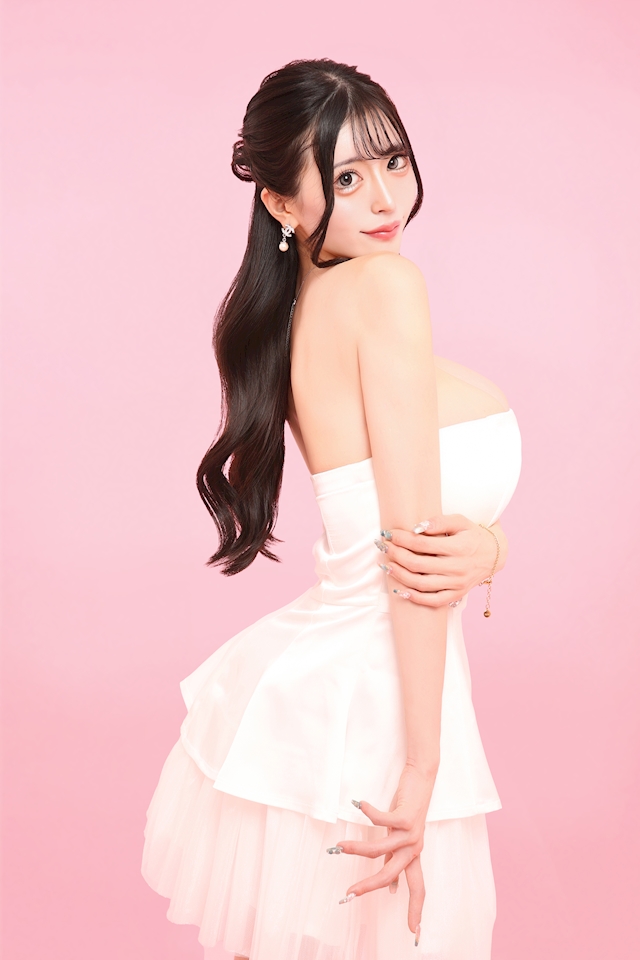 プロフィール写真3・愛乃 愛華(まなか)|