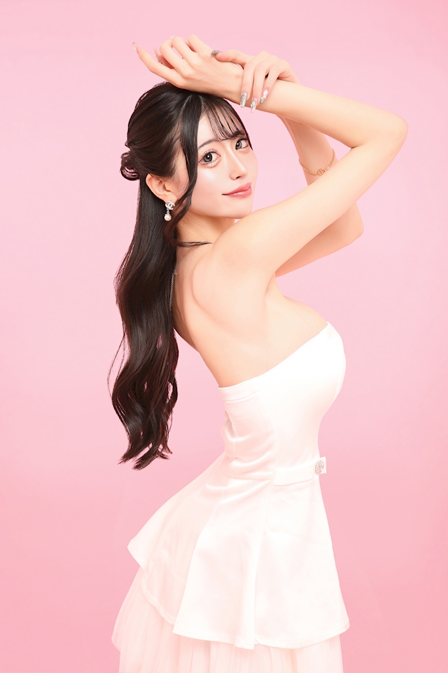 プロフィール写真1・愛乃 愛華(まなか)|
