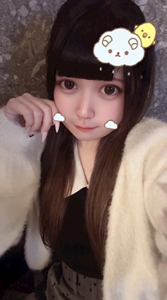 プロフィール写真8・しゅな🌸ROEN町田|BAR ROEN・ロエン - 町田のコンカフェ