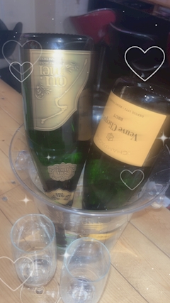 プロフィール写真5・チカ｜Girl's Bar A'laise 武蔵小杉店・アレーズ - 武蔵小杉北口のガールズバー