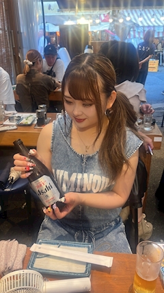 プロフィール写真1・りこ🌴池袋カラオケバーMetty|Bar Metty・メティ - 池袋西口(北)のパブ/スナック