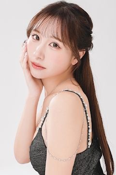 プロフィール写真1・華乃 みづき|BARCELONA Leicester・レスター - すすきのニュークラブ(キャバクラ)