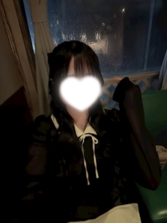 プロフィール写真1・もか ラウンジルーナ🌙|Lounge Lu-na・ルーナ - 池袋西口のガールズバー