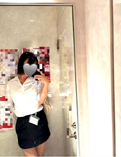 プロフィール写真2・すみれ Vivienne|Vivienne西口店・ヴィヴィアン - 池袋西口のキャバクラ
