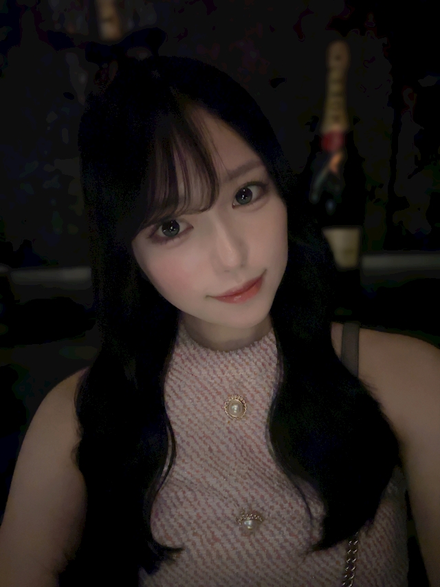 プロフィール写真2・澪織れいな【Day】｜