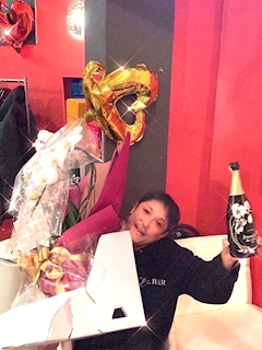 ゆきき「happy birthday🥳ゆきき🤭笑」