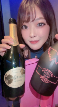 プロフィール写真4・れん|Girls Lounge Ravir・ラヴィール - 中野駅北口のガールズバー