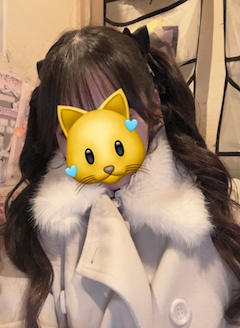 もえ。「しゅっきんしてるよー！🩵」