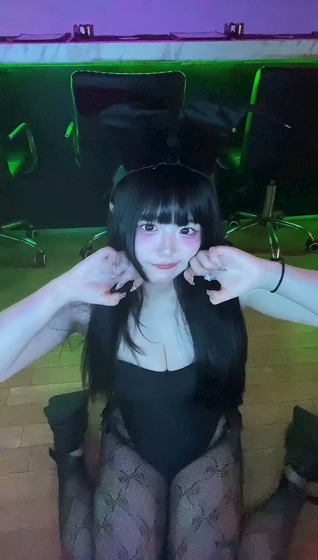 ちはる Girls Bar Fairy