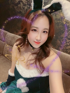 プロフィール写真8・🧚♀️💗宮園えみり💐🕊️|Mrs.CAFE~離宮~・ミセスカフェ リキュウ - 名古屋 錦の熟女パブ/熟女キャバクラ