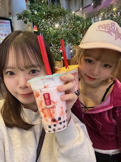 セレナ「18:30出勤✌🏻」