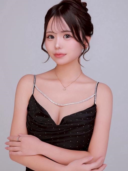 プロフィール写真1・もも|ミナミ キャバクラ・イリス