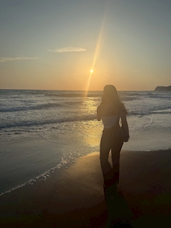 プロフィール写真1・りんか｜Girls Bar Academia・アカデミア - 吉祥寺駅南口のガールズバー