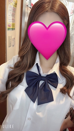 Z Cafe女性キャスト体験ゆな