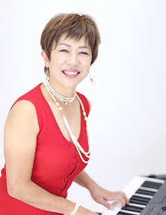 プロフィール写真1・東　裕子　アーチスト｜MEMBER'S K＆K・ケイアンドケイ - 名古屋 錦のスナック