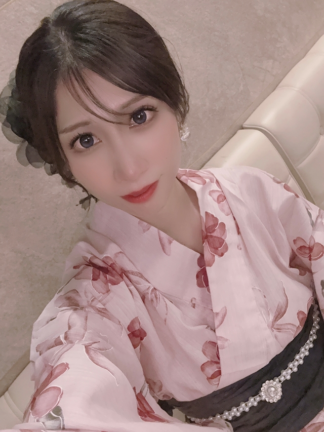 りか Feather