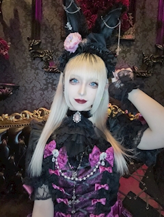 プロフィール写真2・🐇KUSSE🥀【Follebit】|Follebit・フォルビット - 歌舞伎町のコンカフェ
