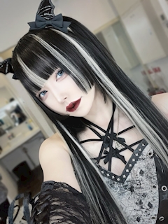 プロフィール写真8・🐇KUSSE🥀【Follebit】|Follebit・フォルビット - 歌舞伎町のコンカフェ