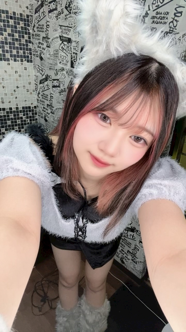 めい